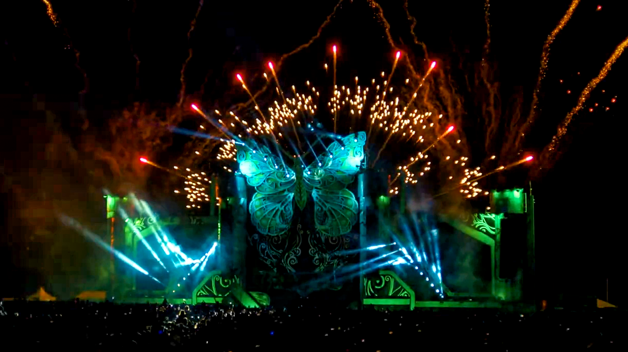 Giant Butterfly Stage